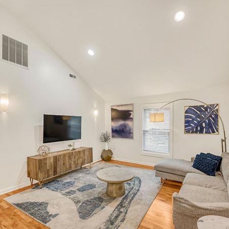 Charming 2Br Bungalow 4 Minutes To Duke University Durham Exterior photo