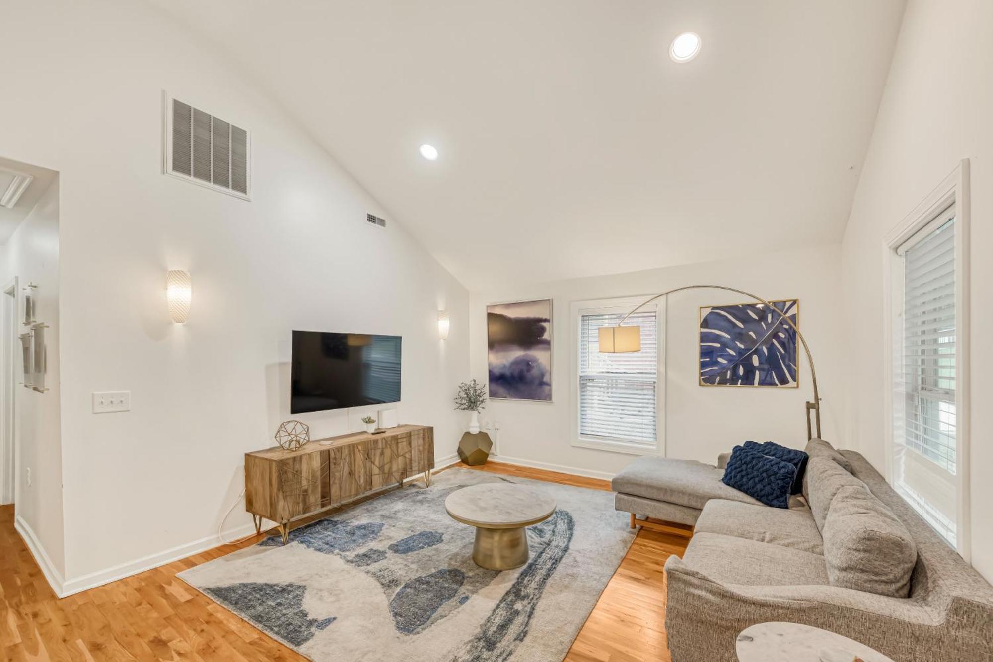 Charming 2Br Bungalow 4 Minutes To Duke University Durham Exterior photo